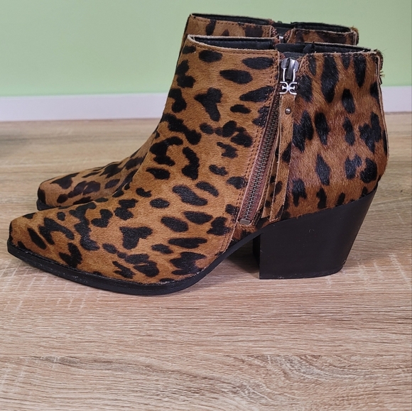 Sam Edelman Calf Hair Leopard Print Ankle Boots EUC 8 Chunky Boho Zip Up - Picture 4 of 10